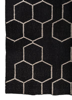 adpv-13002 image 3